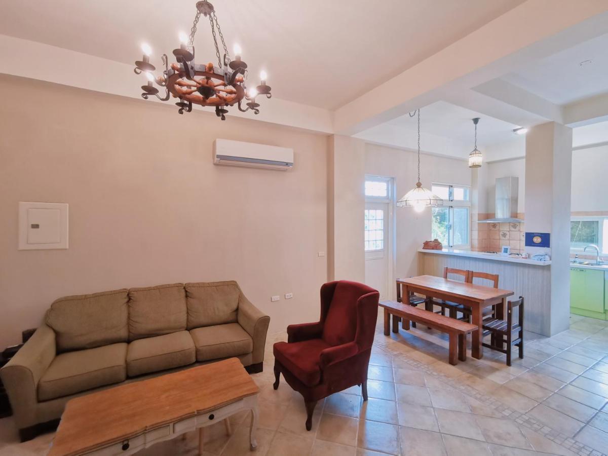 Yilan Beitou No.117 Bed & Breakfast Luodong Exterior photo